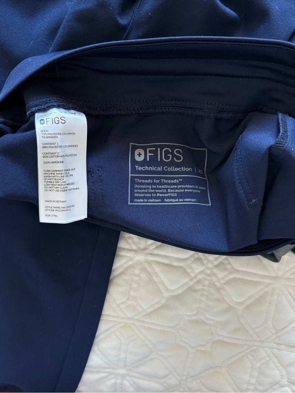 Figs Navy Zamora Jogger Scrub Pants - Picture 4 of 7